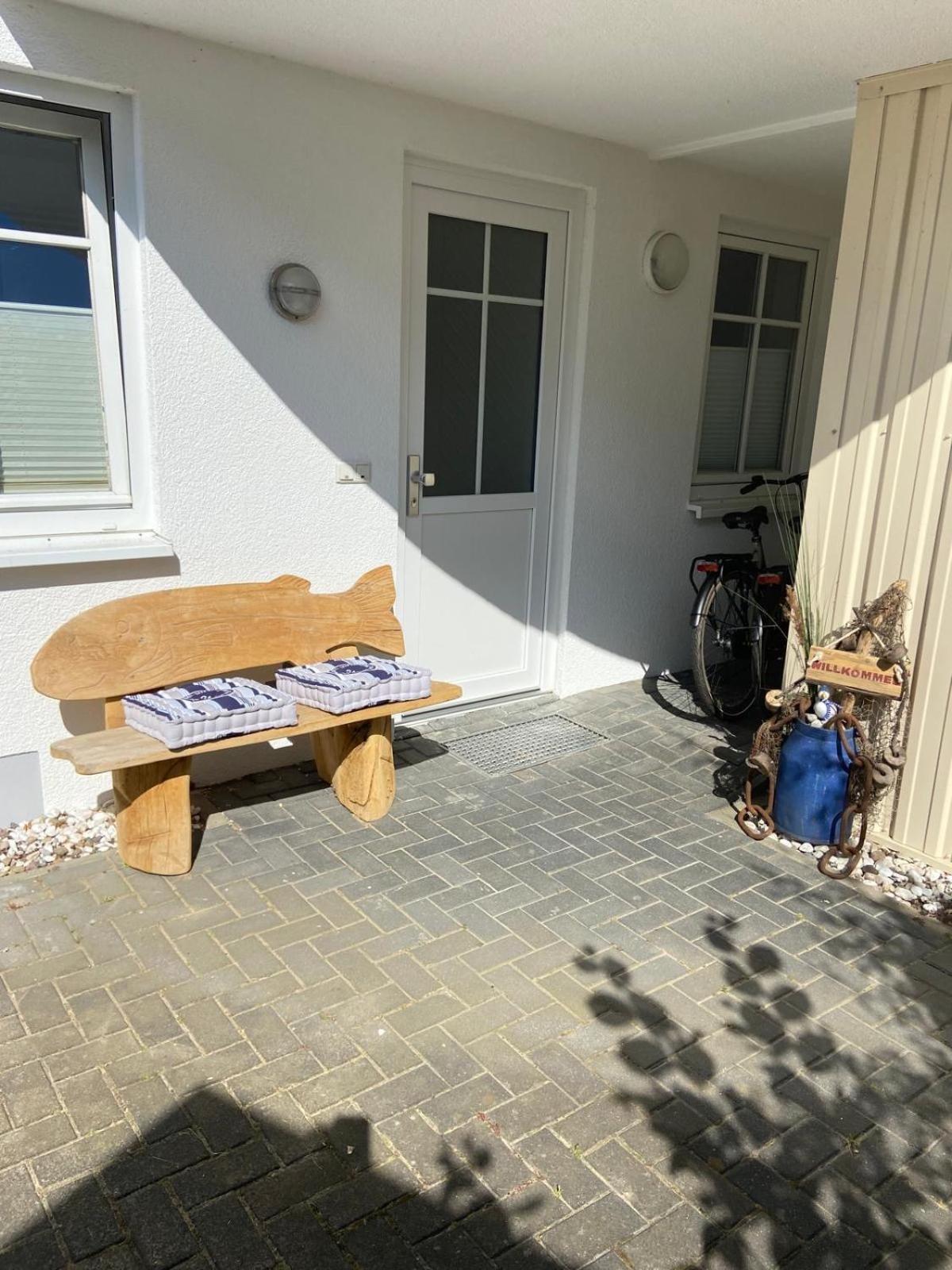 Ferienappartement Mit Seeblick In Der Villa Columba Sellin  Exteriör bild